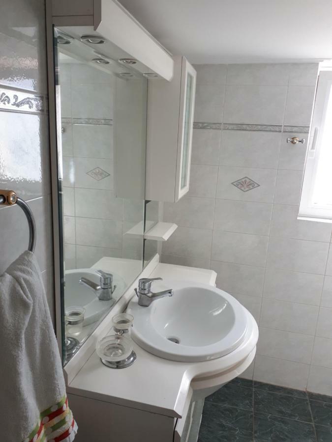 Sea View,Big And Comfortable Appartment In Voula Αθήνα Εξωτερικό φωτογραφία