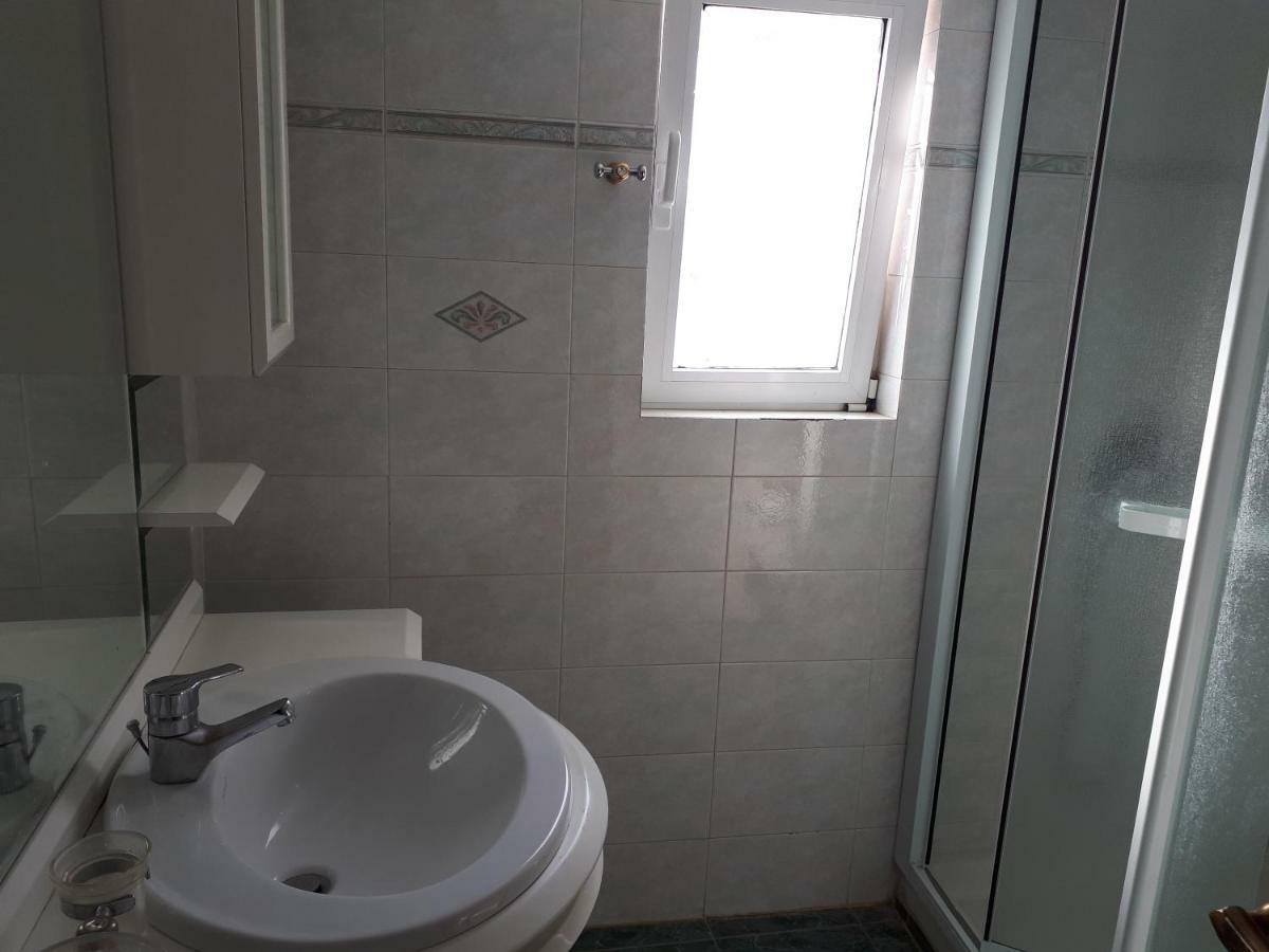 Sea View,Big And Comfortable Appartment In Voula Αθήνα Εξωτερικό φωτογραφία